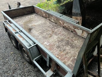 Přívěsný vozík 2000kg Nová STK - 4