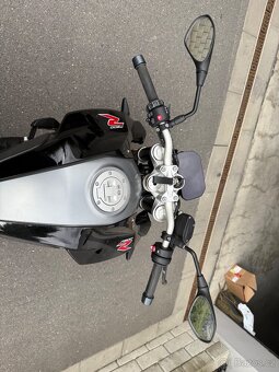 Bmw F 900 R 77kw rv:2021/2 lehce poškozena. - 4