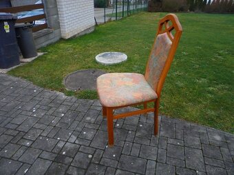 4x židle dřevěná, čalouněná - 4