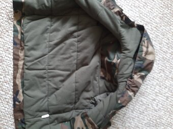 Dětská bunda hřejivá 100 maskovací vzor Woodland - 4