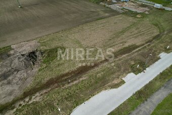 Hořátev, prodej stavebního pozemku 898 m2, okr. Nymburk. - 4