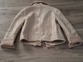 Krátká zimní bundička S/M - 4