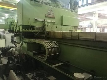 Vertikální frézka Droop FGS 130 (7816) - 4