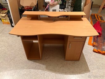 Psací stůl - 4