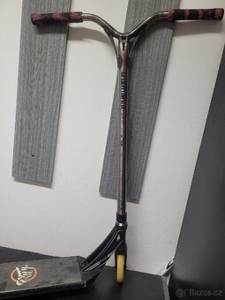 Custom freestyle kolobezka - 4