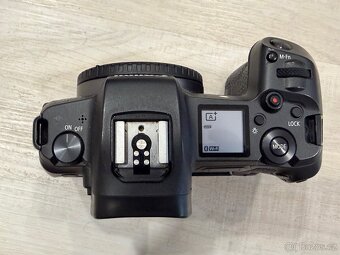 Canon EOS R - pouze 10.000 snínků - 4