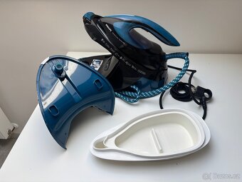 Philips žehlička / parní generátor GC8735/80 - 4