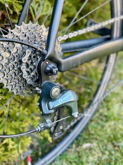 Karbonové silniční kolo Specialized Roubaix - 4