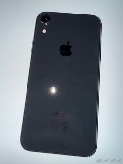 Apple iPhone XR 64GB, Black - 4