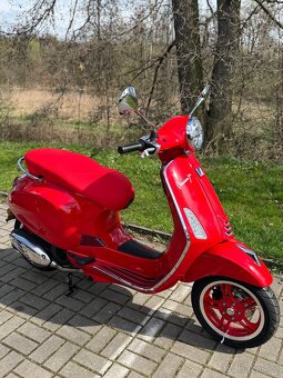Vespa Primavera 125 RED E5+ - 4