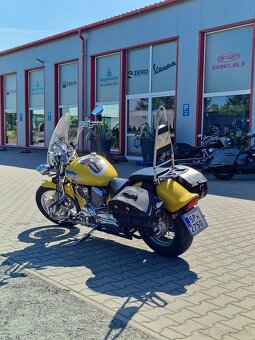 Yamaha XVS 1100 DragStar/V-Star stylový cruiser - 4