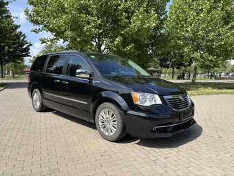 Lancia Voyager 2.8 CrRD 131 kW Platinum - 4