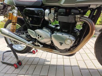 Triumph thruxton 1200 R - 4