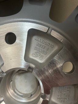Ford - 4