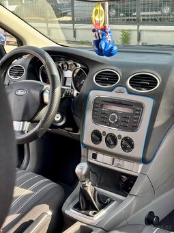 Ford Focus 1.6 tdci 2010 - 4