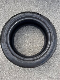 Zimní Pirelli 305/40 R20 a 275/45 R20 - 4