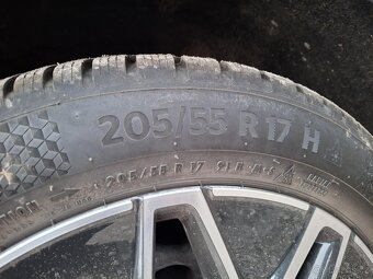 Continental- 205/55 R 17 H,zimní, 18 tis najeto - 4