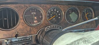 Ford T-bird V8 automat. - 4