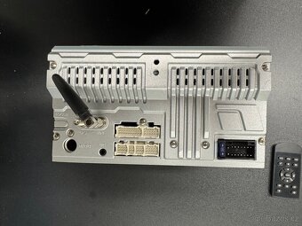 android radio do mercedes e class w211 - 4