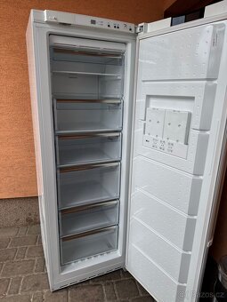 Mrazák Bosch NoFrost - 4