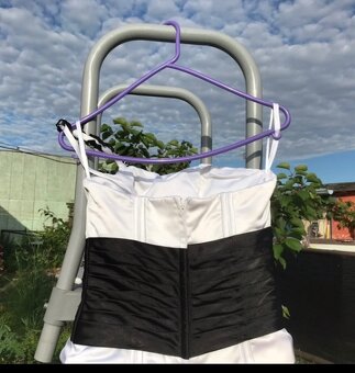 Maturitní /svatební šaty - 4