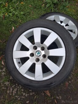 Alu kola 5x112 originál Škoda 205/55 R16 - 4