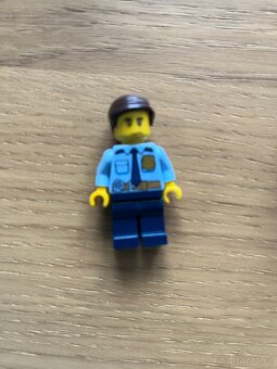 LEGO City Loupež s monster truckem (60245) - 4