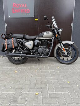 Royal Enfield Classic 350 Dark Gunmetal Grey - 4