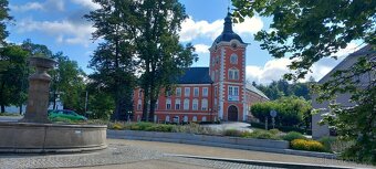 Dům na náměstí - 4