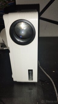 Projektor Vankio+plátno se stojanem - 4