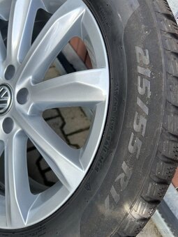 Alu kola + Pneu VW PASSAT B8 3G 215/55 originál,R17 - 4