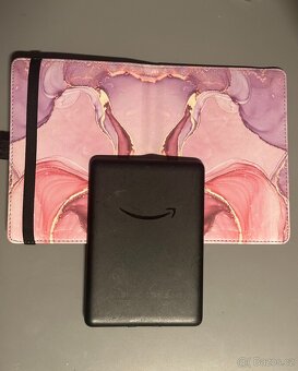 Čtečka knih Amazon Kindle 10. gen 4GB + obal - 4