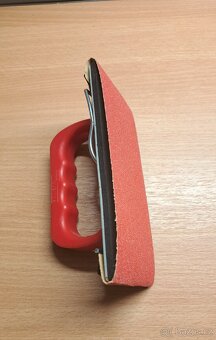 Držák brusného papíru + vložený papír - 4