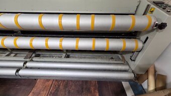 Prodám laminátor na tekutou laminaci Aqualam 3300 - 4