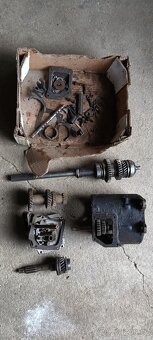 Moskvič 407 převodovka - 4