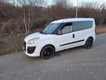 Fiat Dobló 1.3 JTD - 4