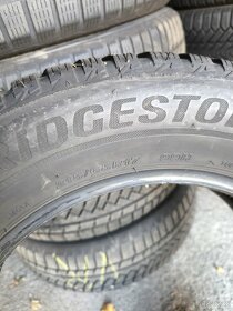 Zimní pneu Bridgestone 215/65 R17 99H - 4