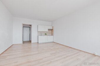 Pronájem družstevní garsoniery/33m2 - ul. Adamusova, Orlová  - 4