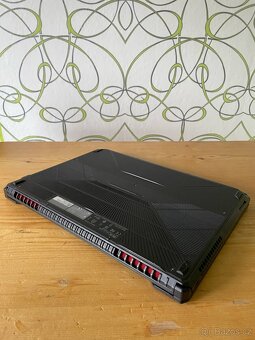 Herní Notebook ASUS FX505D / RYZEN 7 / RTX 2060 - 4