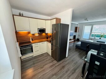 2+kk Hornoměcholupská, P-10, 6.500.000,-kč, 64 m2 vč. sklepa - 4