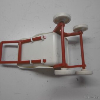 RETRO HRAČKA KOČÁREK IGRA - 4