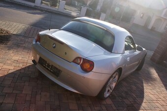 BMW Z4 3.0i (170kw) manuál, dovoz DE, HARDTOP, XEN, TOP STAV - 4
