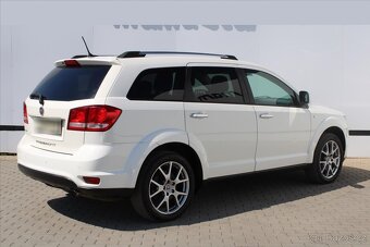 Fiat Freemont 2.0JTD AWD AUTOMAT 7-MÍST ČR (2015) - 4