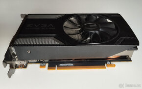 grafika EVGA GeForce GTX 1060 3GB - 4