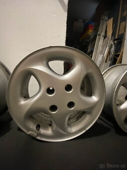 Kola 4x108 15" Citroën Saxo VTS - 4