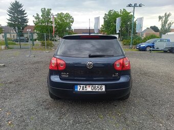 Pronájem VW Golf 5 - 4