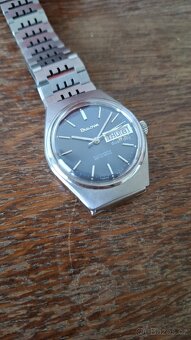 Vintage Bulova dual day automatic - 4
