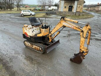 JAPONSKÝ MINIBAGR YANMAR YB101 1000KG - 4