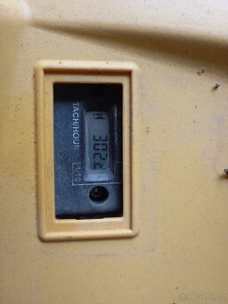 Vibrační Pěch - 4