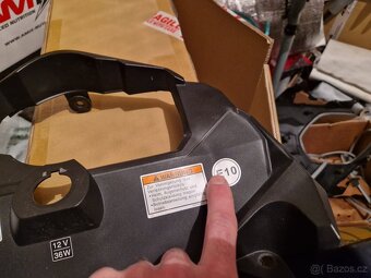 Suzuki Dl 1000 V strom 2018- plast kolem budíků u kapoty - 4